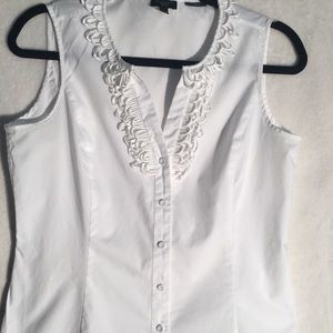 TALBOTS White sleeveless blouse